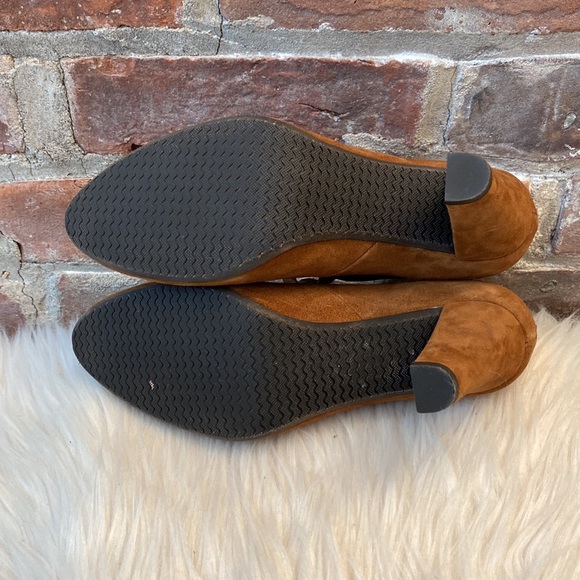 Eric Michael Suede Heels/Booties, Size 5.5 - Picture 16 of 16